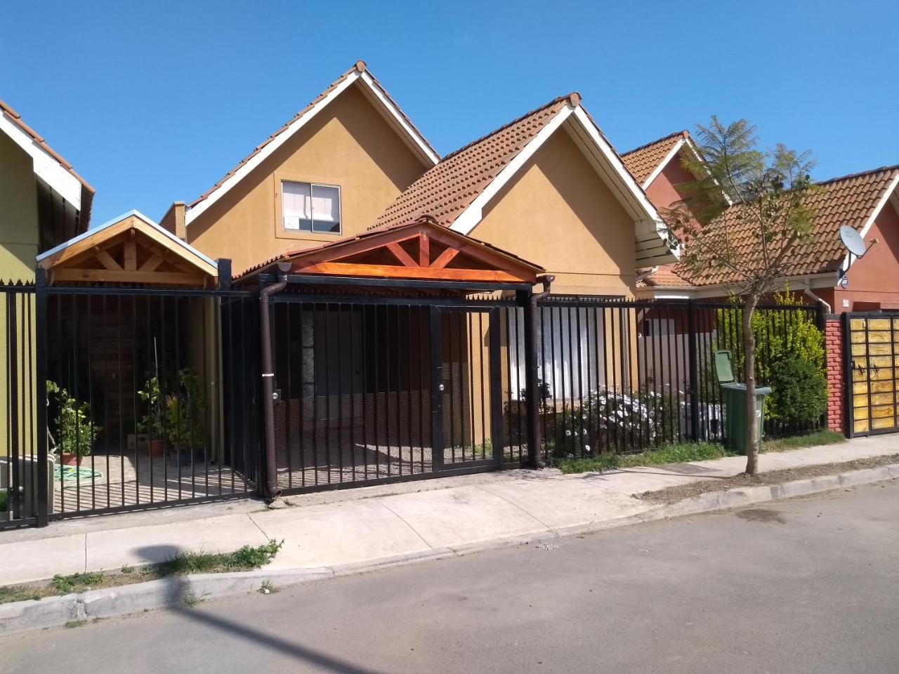 Casa De Veraneo Penaflor Casa de férias